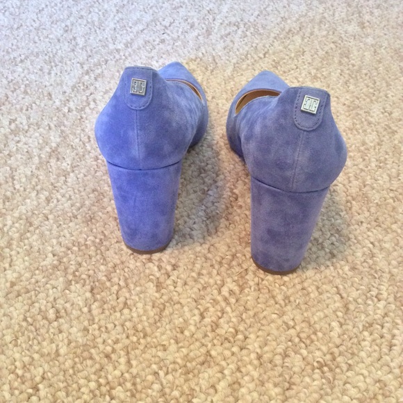 Blue suede pump - Picture 4 of 7